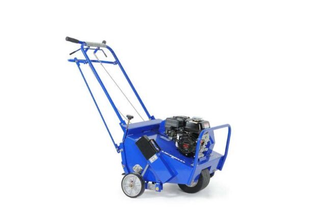 LAWN CORER / AERATOR